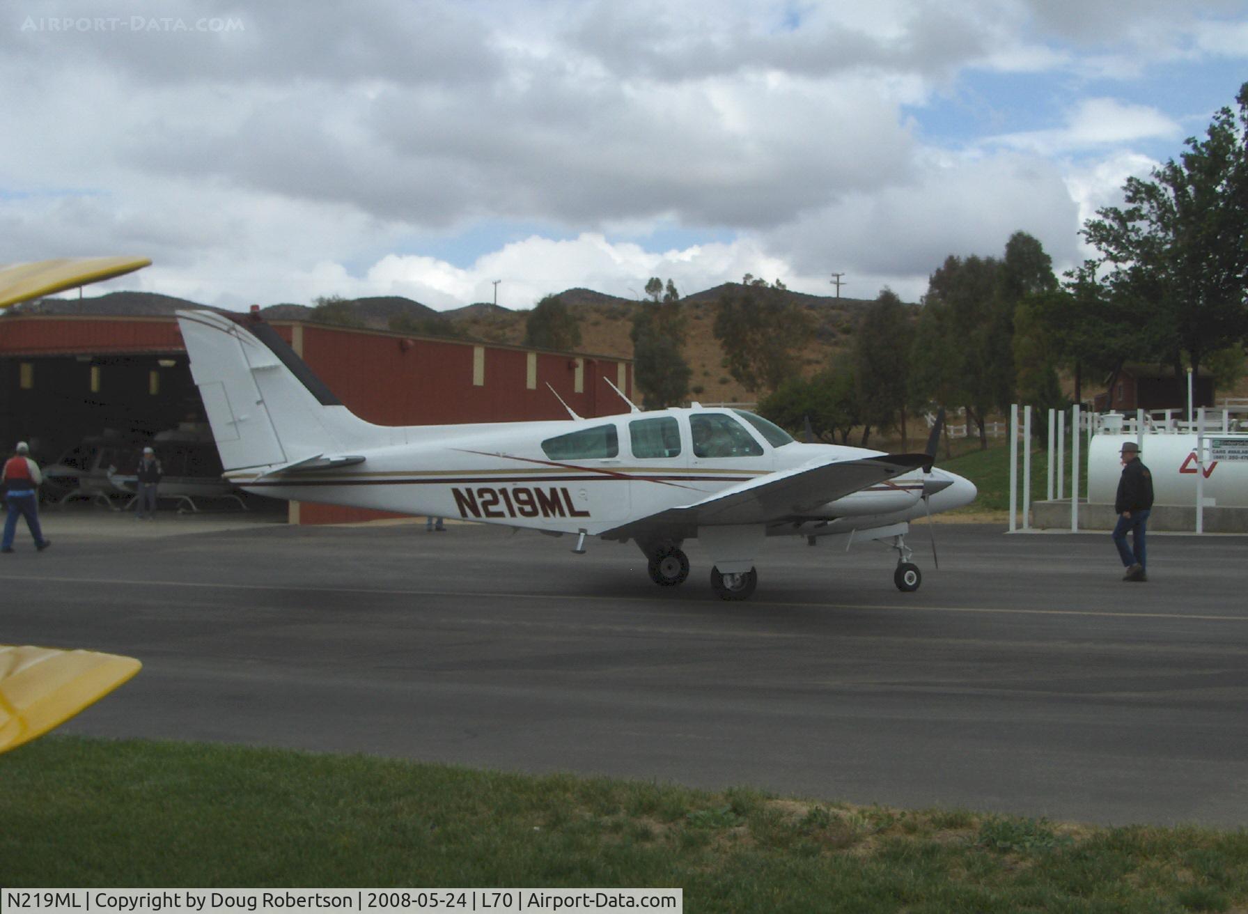 N219ML, 1966 Beech C55 Baron (95-C55) C/N TE-243, 1966 Beech 95 C55 BARON, two Continental IO-520-C 285 Hp each