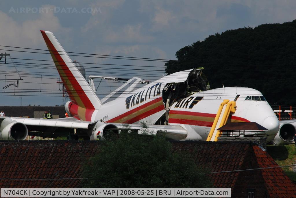 N704CK, 1980 Boeing 747-209F C/N 22299, Kalitta 747-200 overrun the runway at BRU