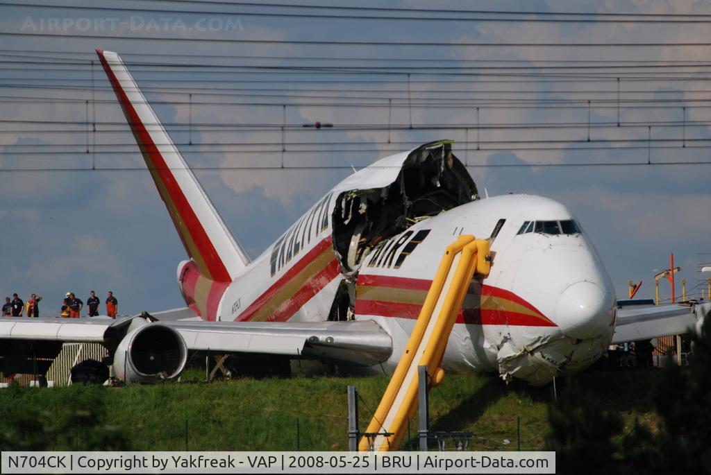 N704CK, 1980 Boeing 747-209F C/N 22299, Kalitta 747-200 overrun the runway at BRU