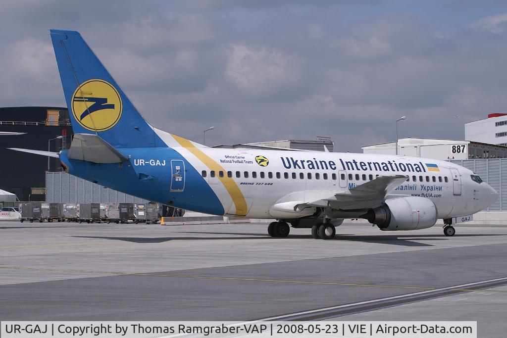 UR-GAJ, 1992 Boeing 737-5Y0 C/N 25192/2262, Ukraine International Airlines Boeing 737-500