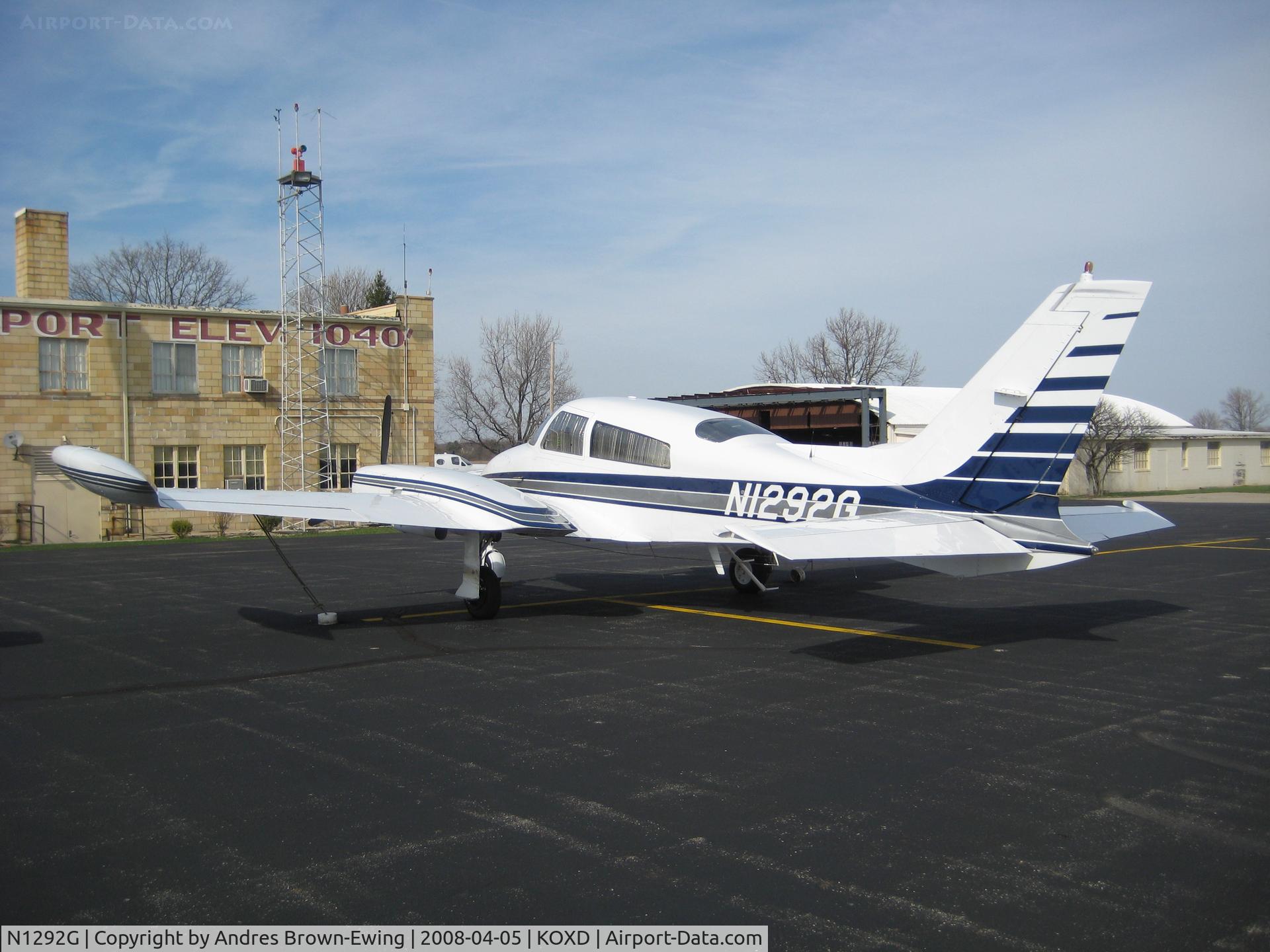 N1292G, 1974 Cessna 310Q C/N 310Q1141, one of our regulars