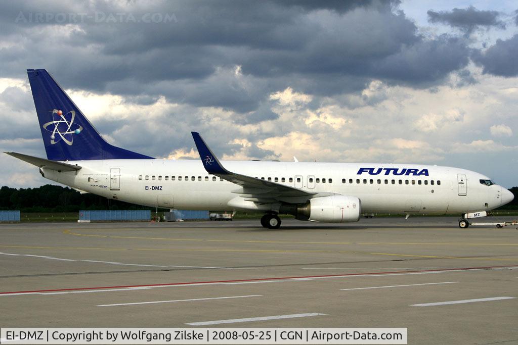 EI-DMZ, 2005 Boeing 737-8FH C/N 29671, visitor