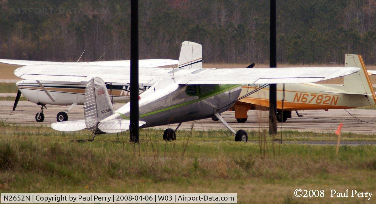 N2652N, 1946 Cessna 140 C/N 12910, Shiny and lime trim?  Got my attention