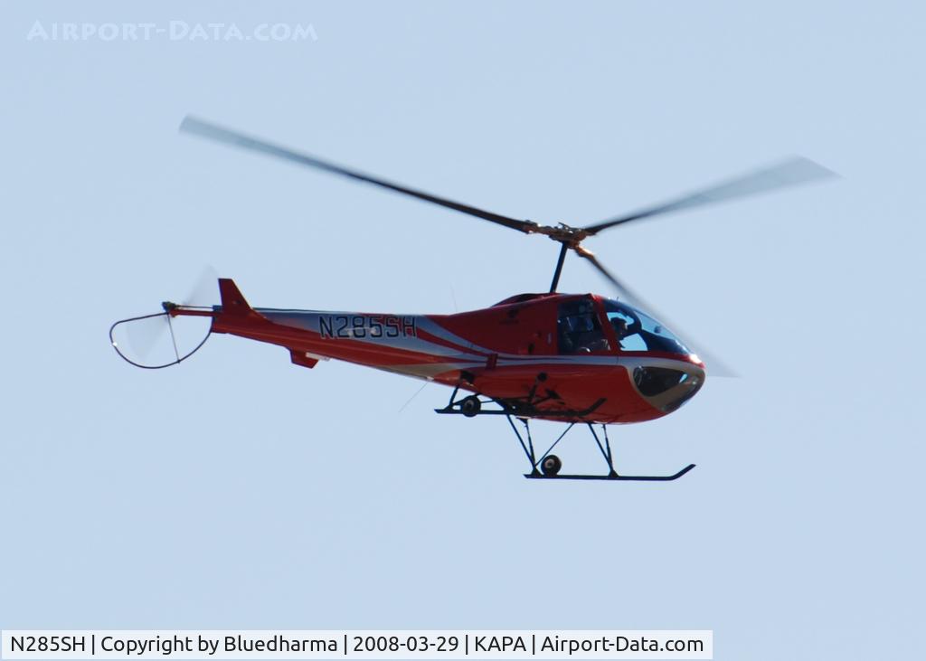 N285SH, 2006 Enstrom 280FX Shark C/N 2120, On approach.