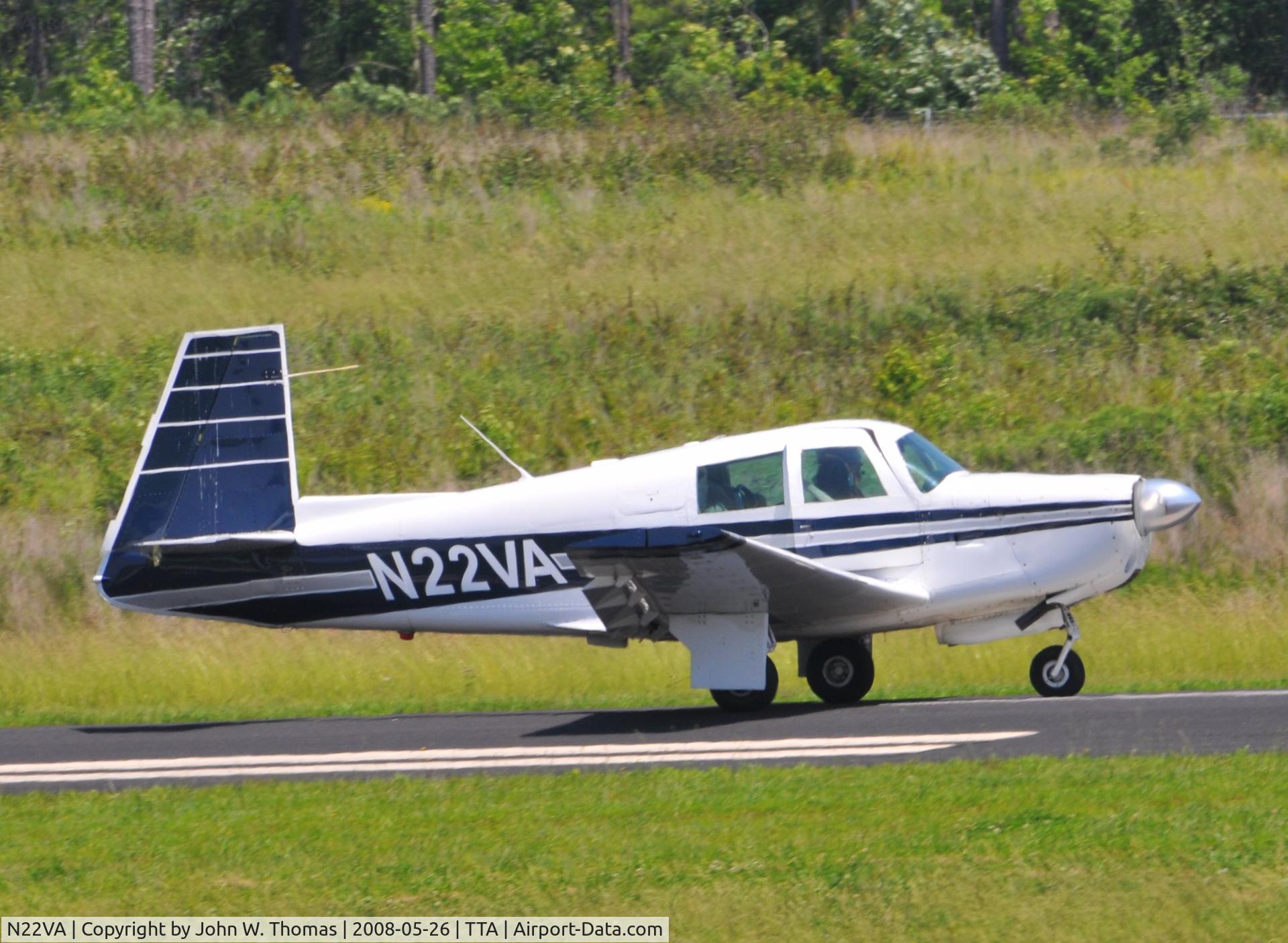 N22VA, 1965 Mooney M20E C/N 760, Arriving runway 21