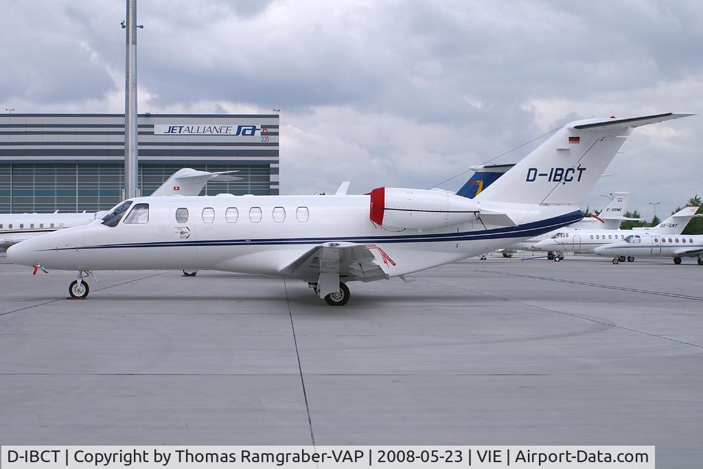 D-IBCT, 2004 Cessna 525A CitationJet CJ2 C/N 525A-0210, Gullwing Aviation Cessna 525A Citationjet 2