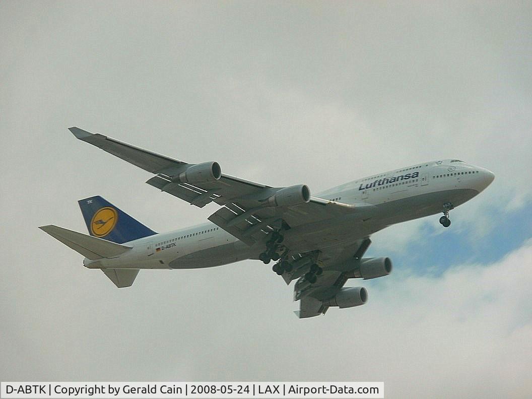 D-ABTK, 2001 Boeing 747-430 C/N 29871, Arrival