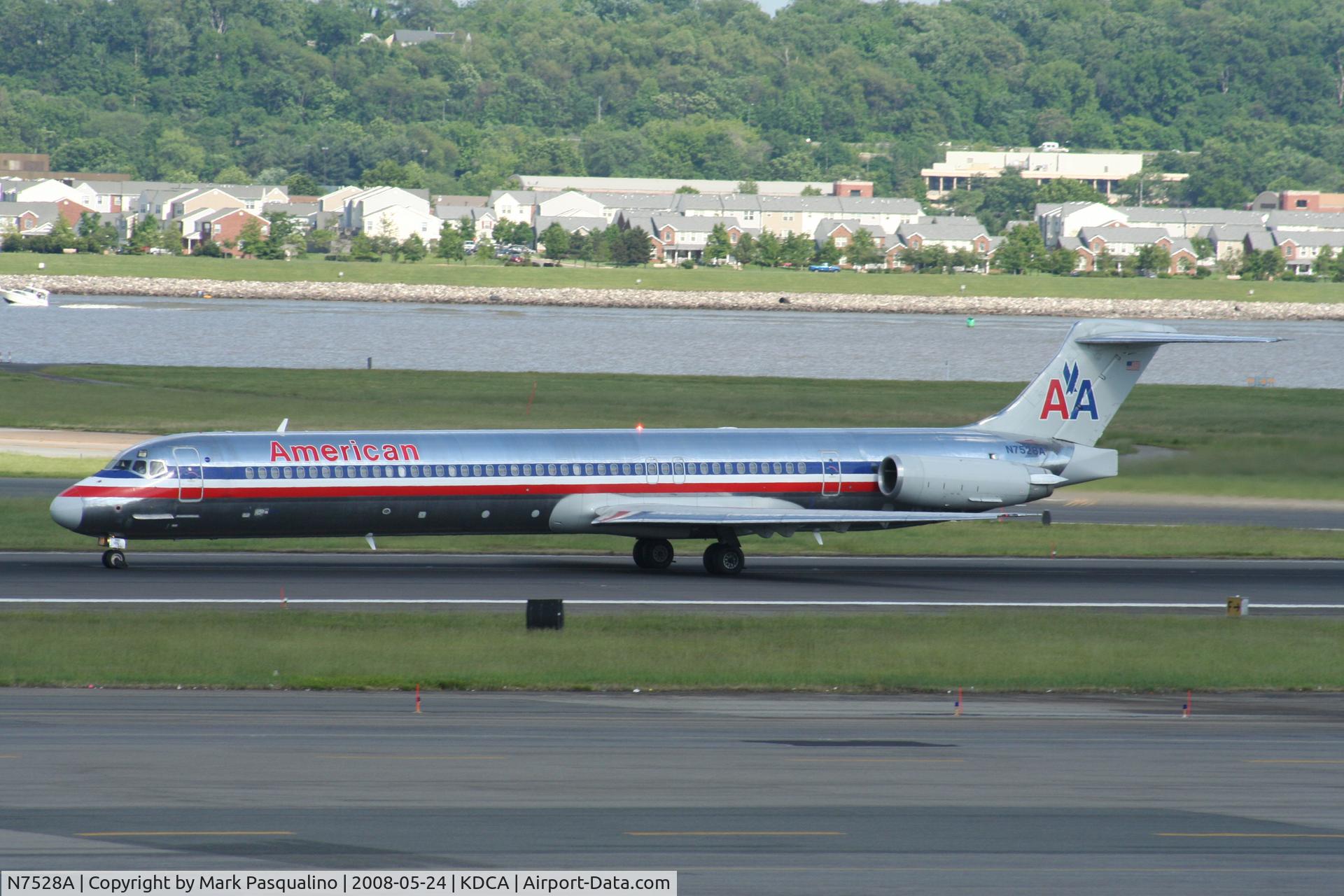 N7528A, 1990 McDonnell Douglas MD-82 (DC-9-82) C/N 49920, MD-82