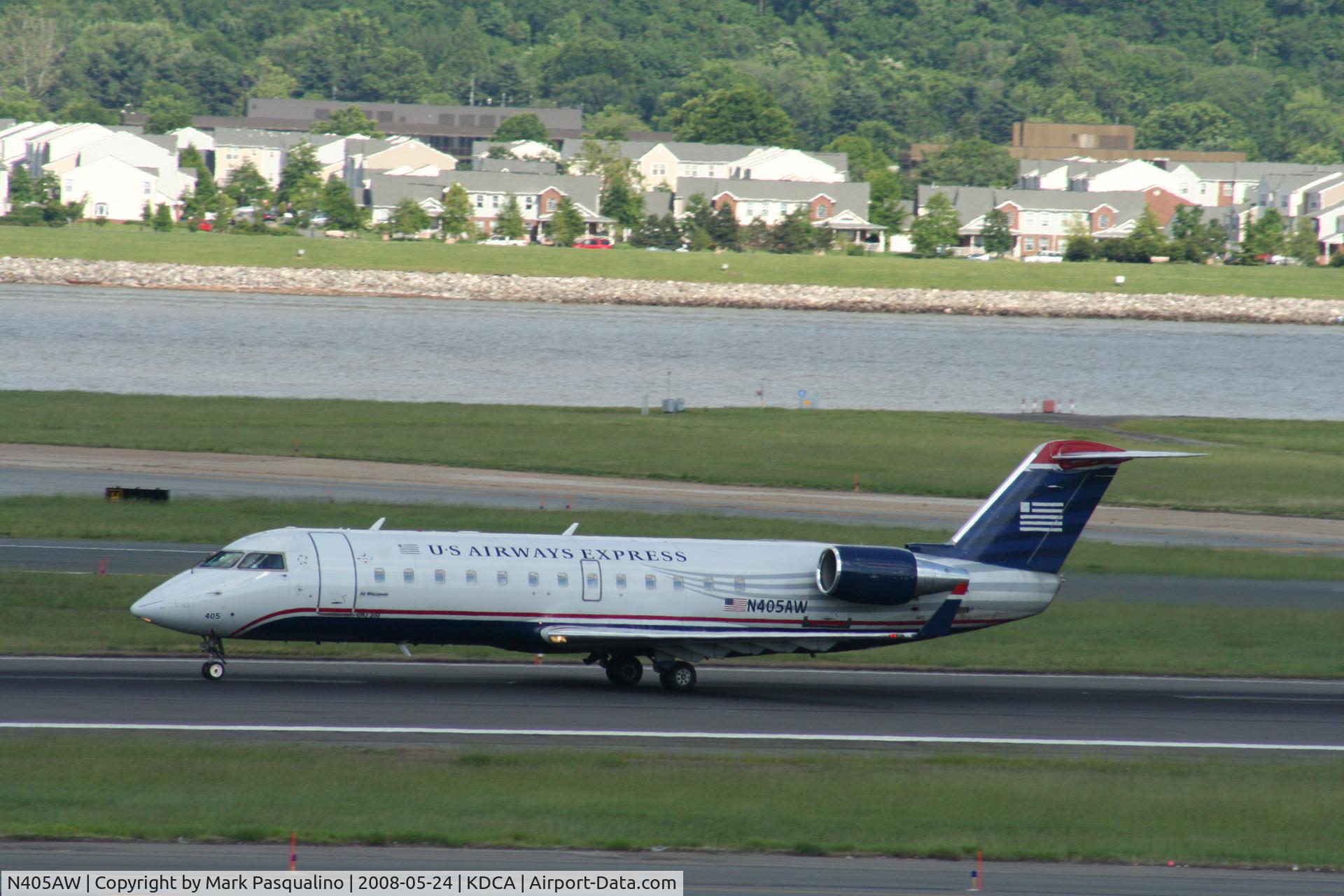 N405AW, 1999 Bombardier CRJ-200LR (CL-600-2B19) C/N 7362, CL-600-2B19