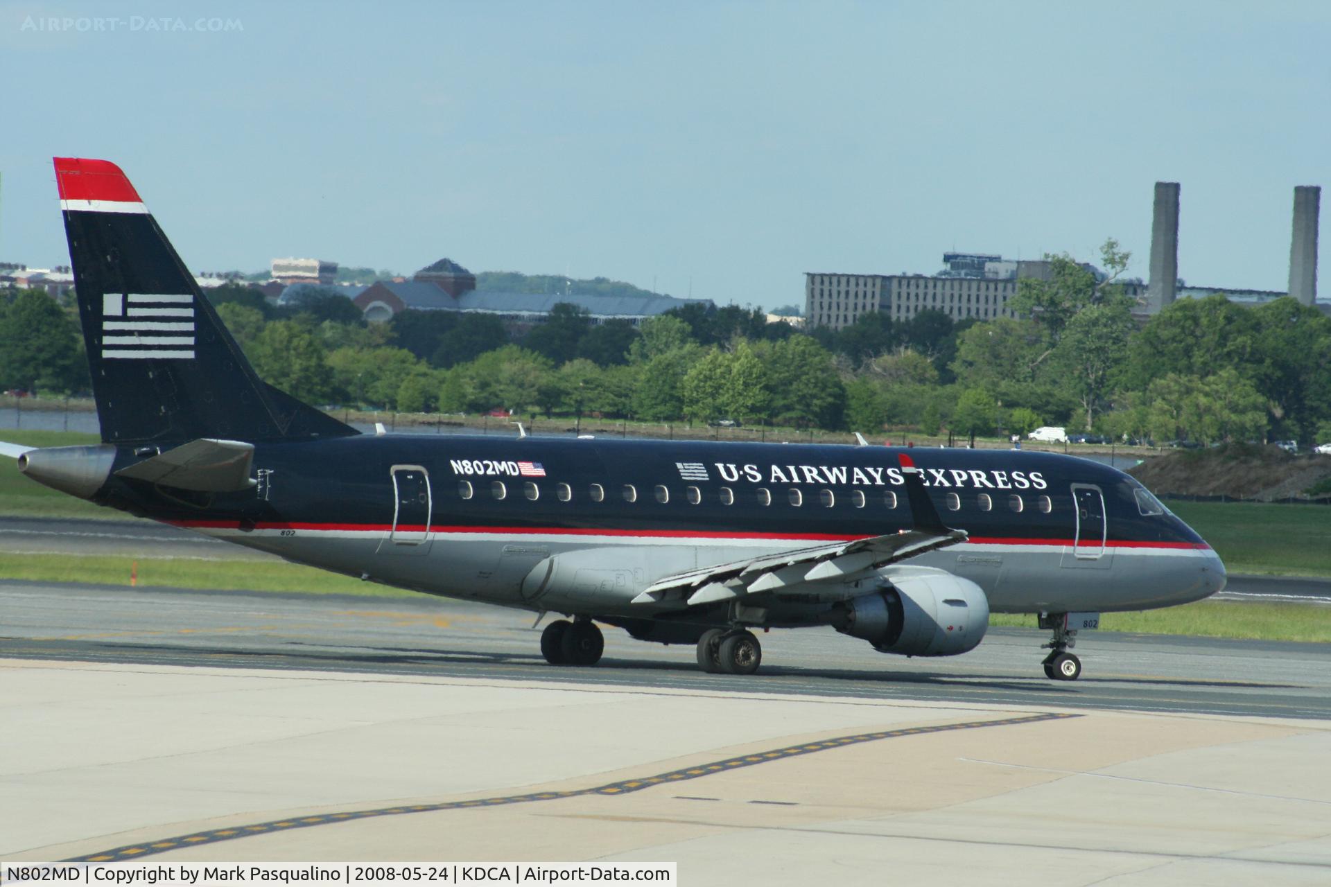 N802MD, 2004 Embraer 170SU (ERJ-170-100SU) C/N 17000013, ERJ 170-100SU
