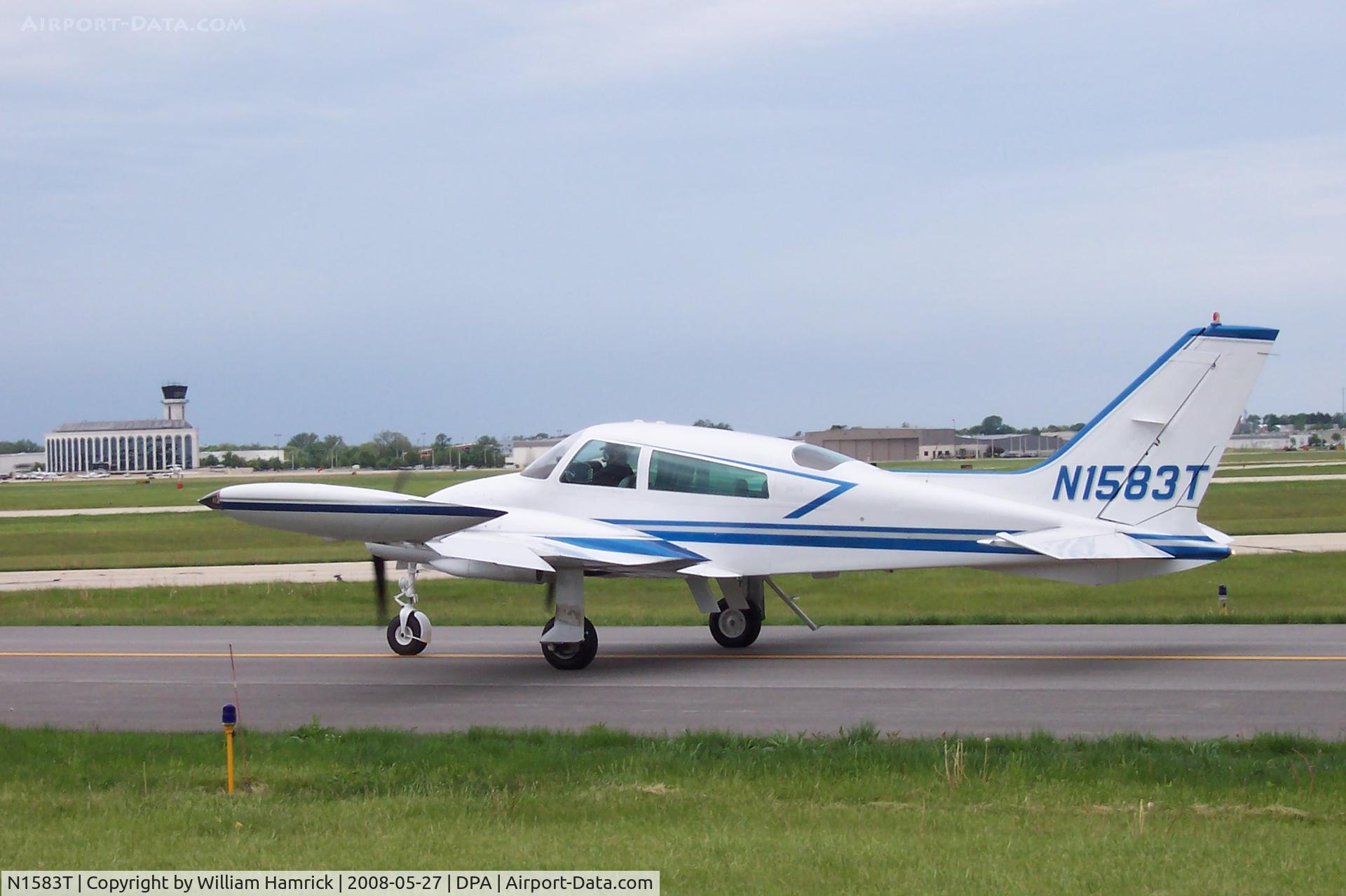 N1583T, 1973 Cessna 310Q C/N 310Q0759, Taxing at DuPage