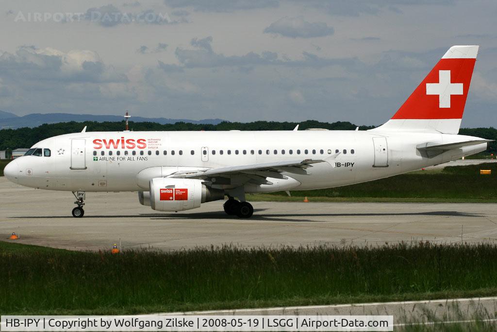HB-IPY, 1996 Airbus A319-112 C/N 621, visitor