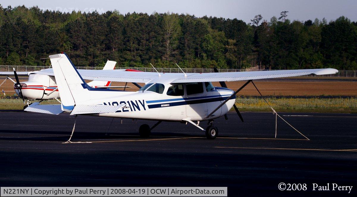 N221NY, 1981 Cessna 172P C/N 17274978, Not far from her home roost
