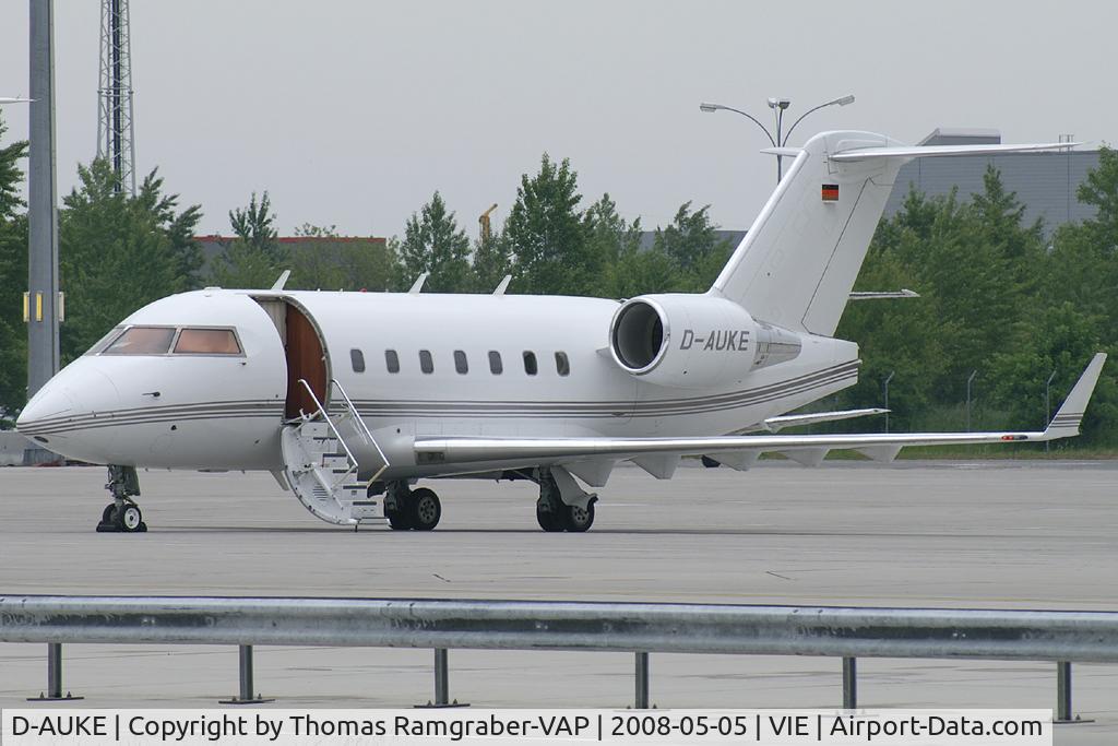 D-AUKE, 1998 Bombardier Challenger 604 (CL-600-2B16) C/N 5389, Challenge Air Canadair CL600 Challenger
