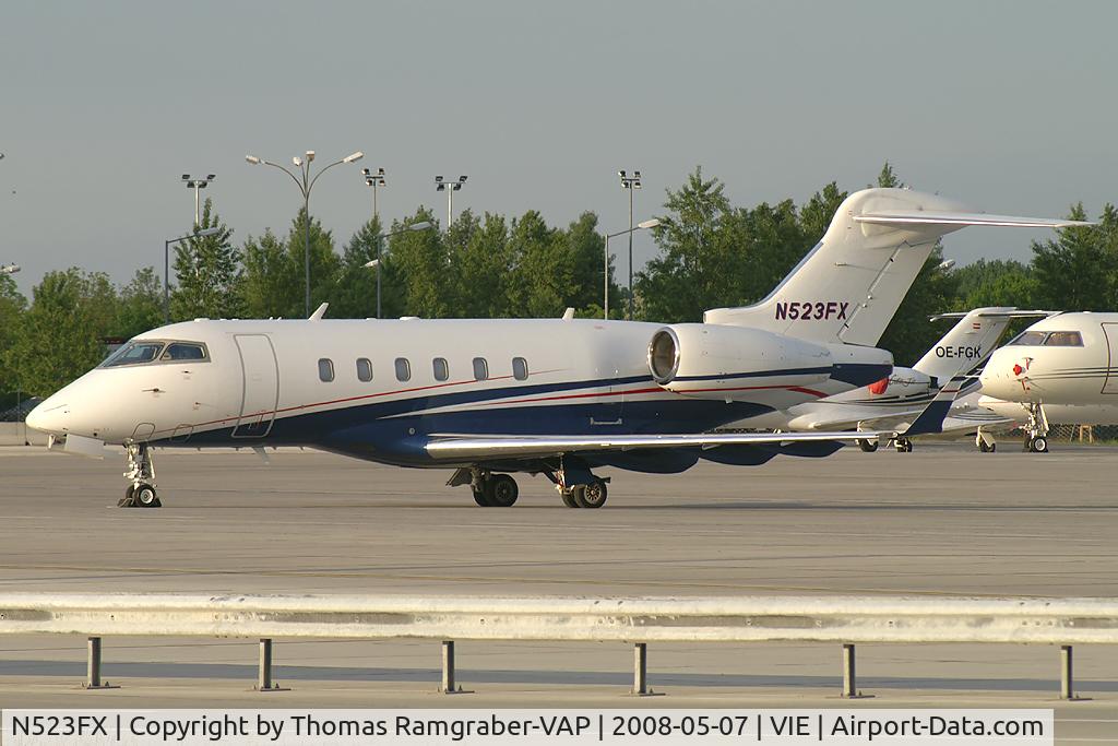 N523FX, 2005 Bombardier Challenger 300 (BD-100-1A10) C/N 20074, Bombardier Aerospace Bombardier BD100