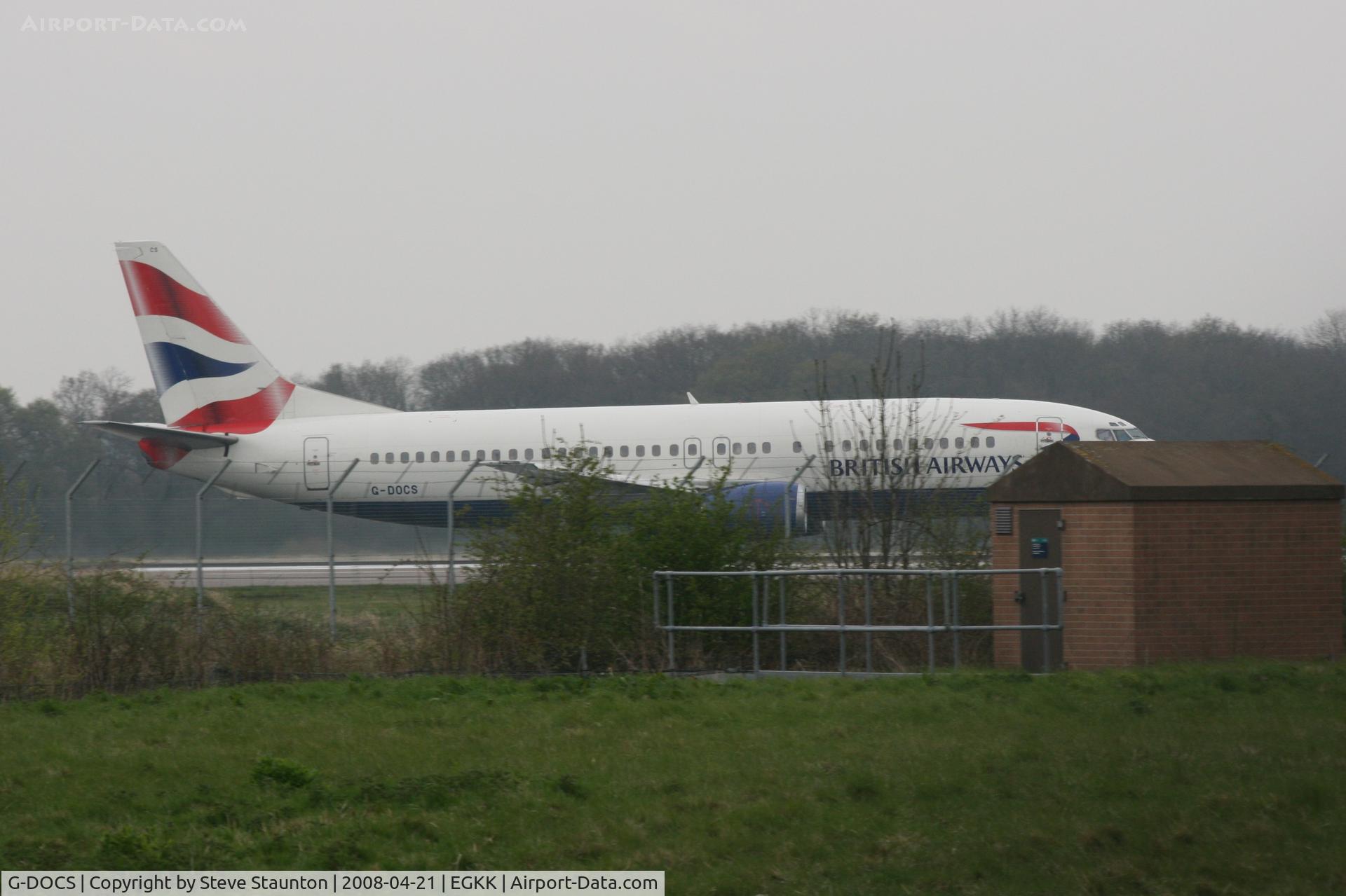 G-DOCS, 1992 Boeing 737-436 C/N 25852, Gatwick Airport 21/04/08 (married 19/04/08 - spotting two days later)