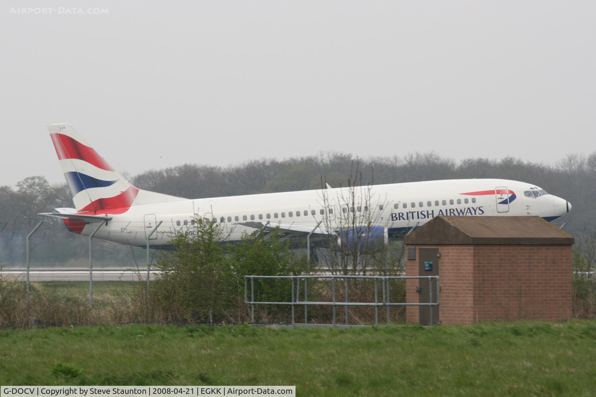 G-DOCV, 1992 Boeing 737-436 C/N 25855, Gatwick Airport 21/04/08 (married 19/04/08 - spotting two days later)