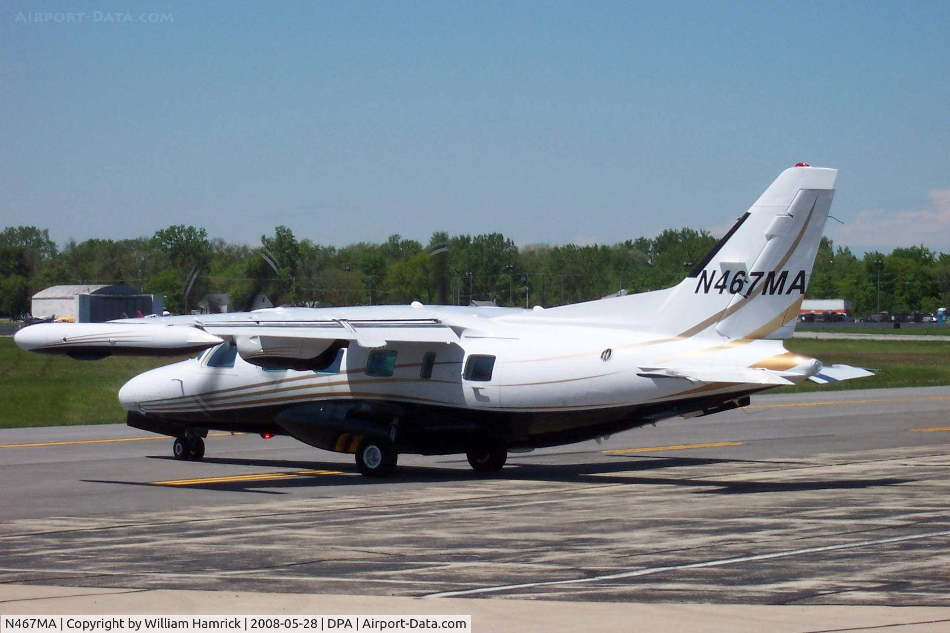 N467MA, Mitsubishi MU-2B-60 Marquise C/N 1567SA, Taxing at DuPage