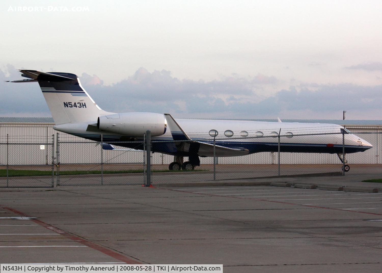 N543H, 2002 Gulfstream Aerospace G-V C/N 688, Parked at McKinney Airport