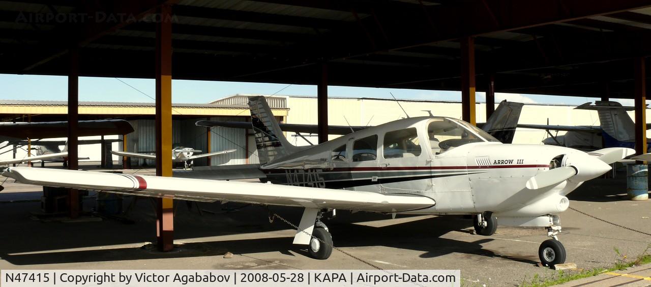 N47415, 1977 Piper PA-28R-201T Cherokee Arrow III C/N 28R-7703372, At Centennial
