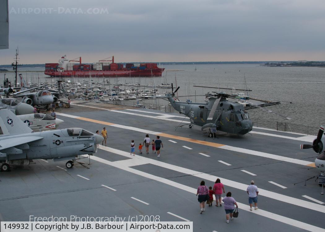149932, Sikorsky SH-3G Sea King C/N 61-208, EH3 SEA KING. From the USS Yorktown in Charlston, SC