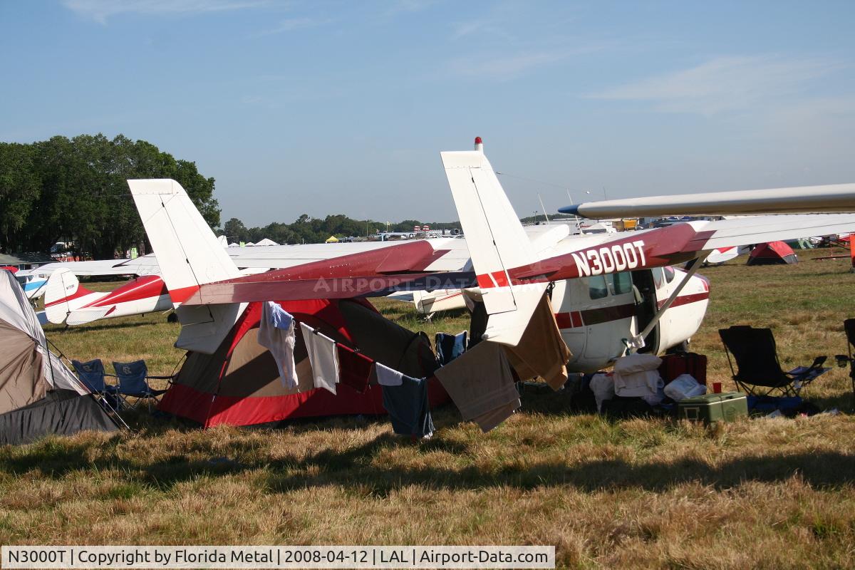 N3000T, 1967 Cessna T337B Turbo Super Skymaster C/N 337-0600, Cessna 337 with creative way of drying clothes