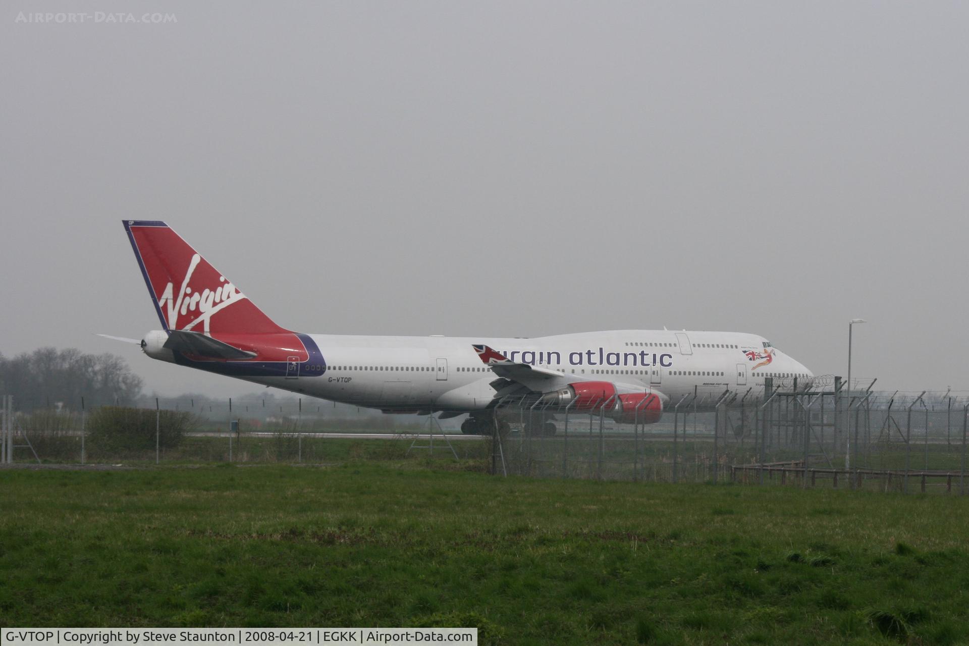 G-VTOP, 1997 Boeing 747-4Q8 C/N 28194, Gatwick Airport 21/04/08 (married 19/04/08 - spotting two days later)