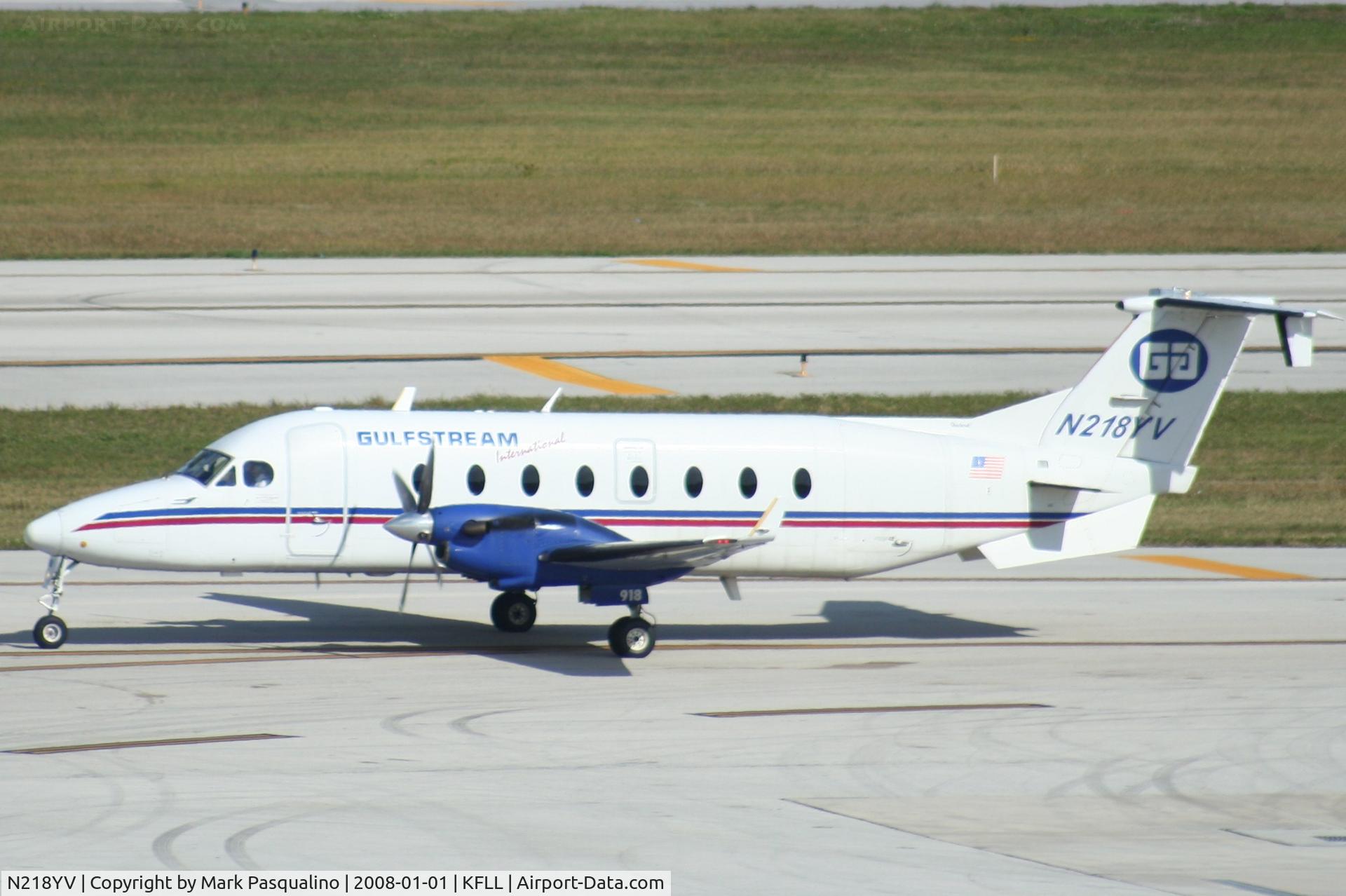 N218YV, 1996 Beech 1900D C/N UE-218, Beech 1900D
