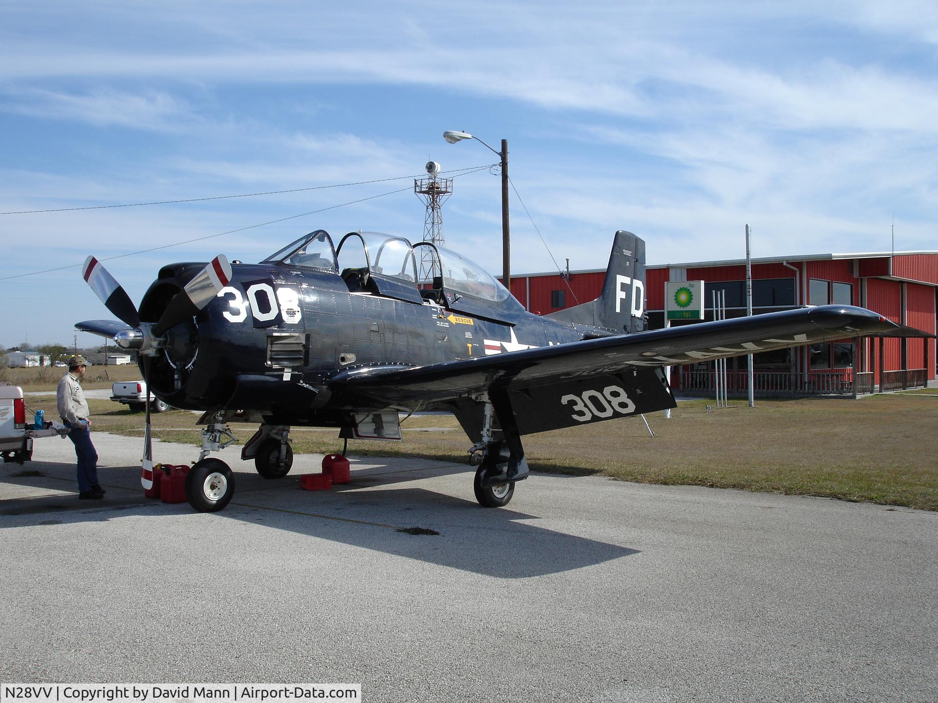N28VV, 1953 North American T-28B C/N 200-196, bad fuel pump