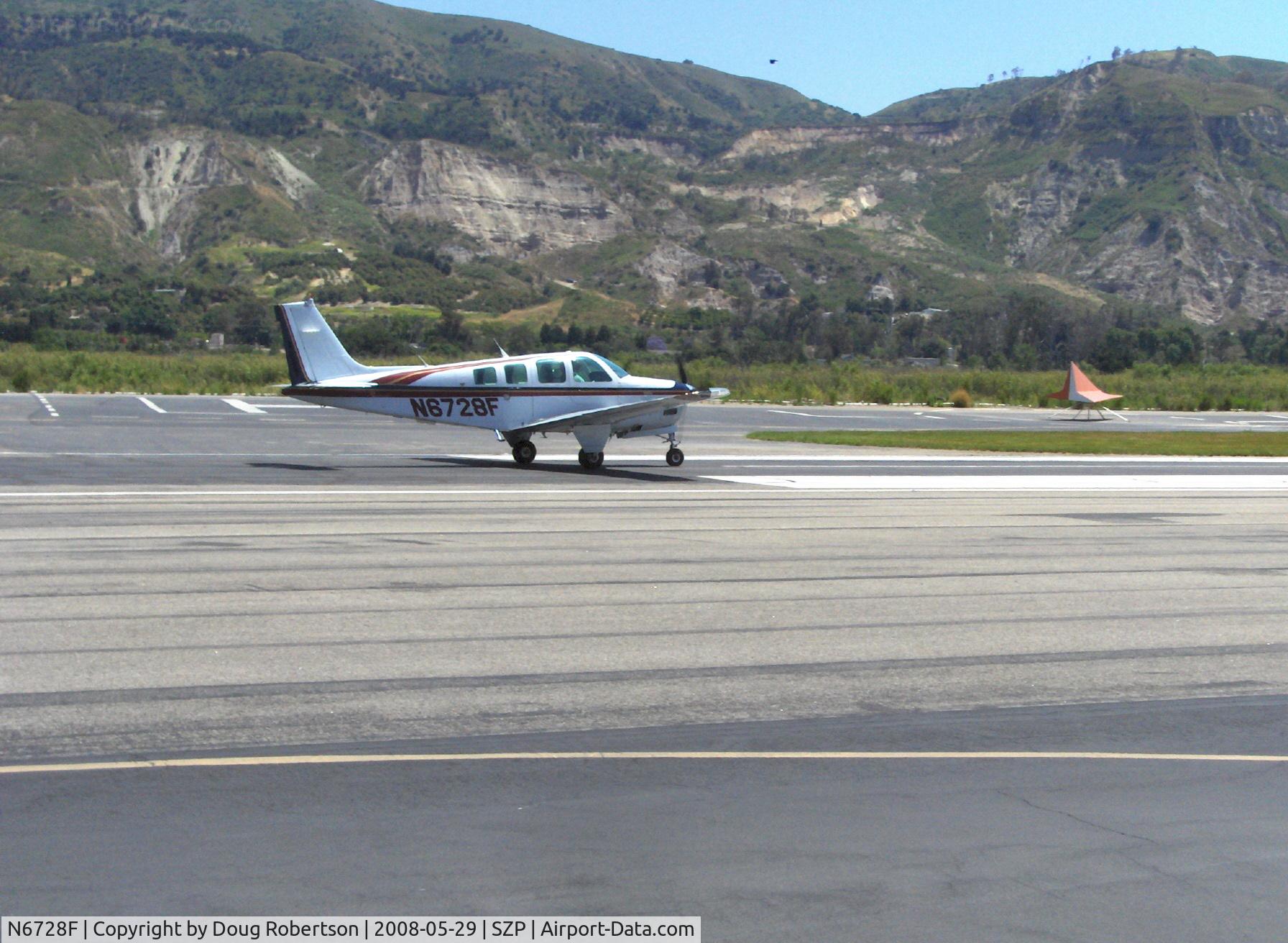 N6728F, 1983 Beech B36TC Bonanza C/N EA-379, 1983 Beech B36TC BONANZA, Continental TSIO-520-UB Turbocharged 300 Hp, takeoff roll Rwy 22