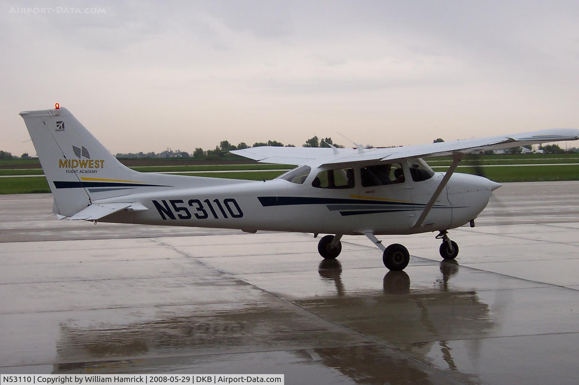 N53110, 2002 Cessna 172S C/N 172S9279, On the ramp at DeKalb