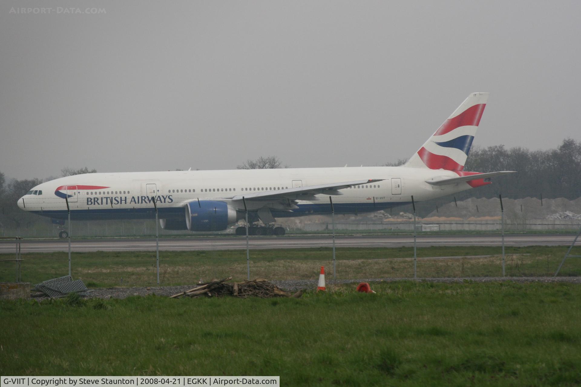 G-VIIT, 1999 Boeing 777-236 C/N 29962, Gatwick Airport 21/04/08 (married 19/04/08 - spotting two days later)