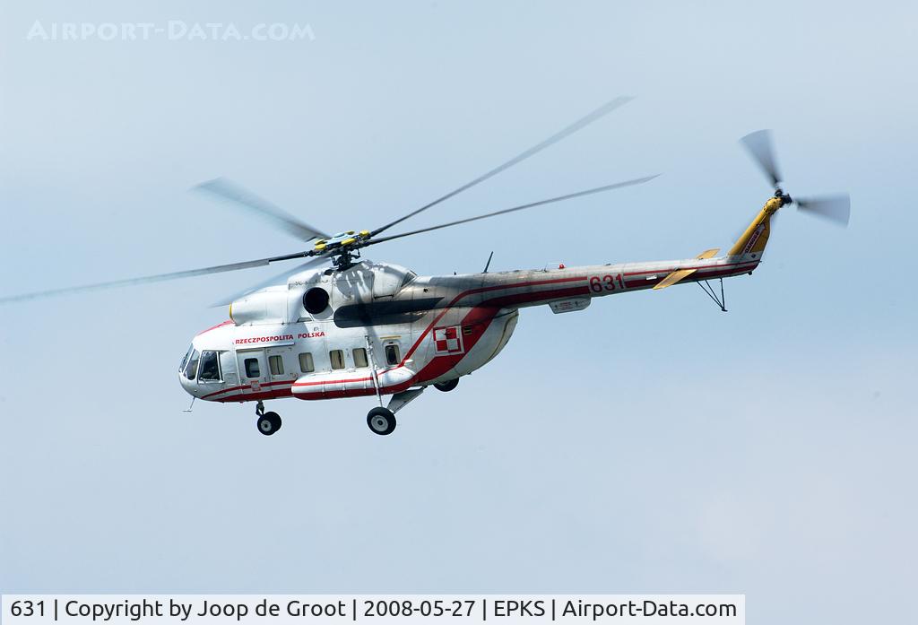 631, Mil Mi-8S Hip C/N 10631, This VIP Mi-8 was attending the 2008 commanders meet at Poznan.