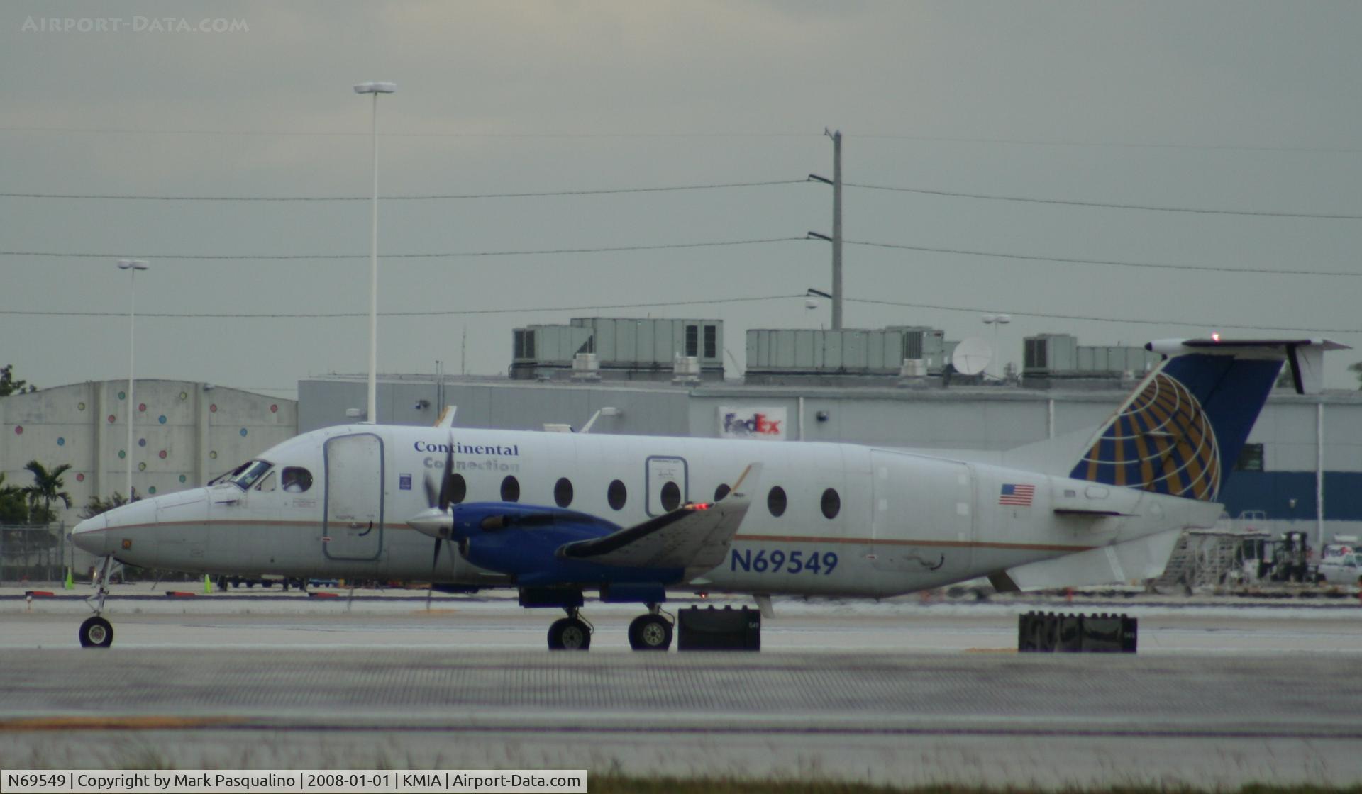 N69549, 1996 Beech 1900D C/N UE-194, Beech 1900D
