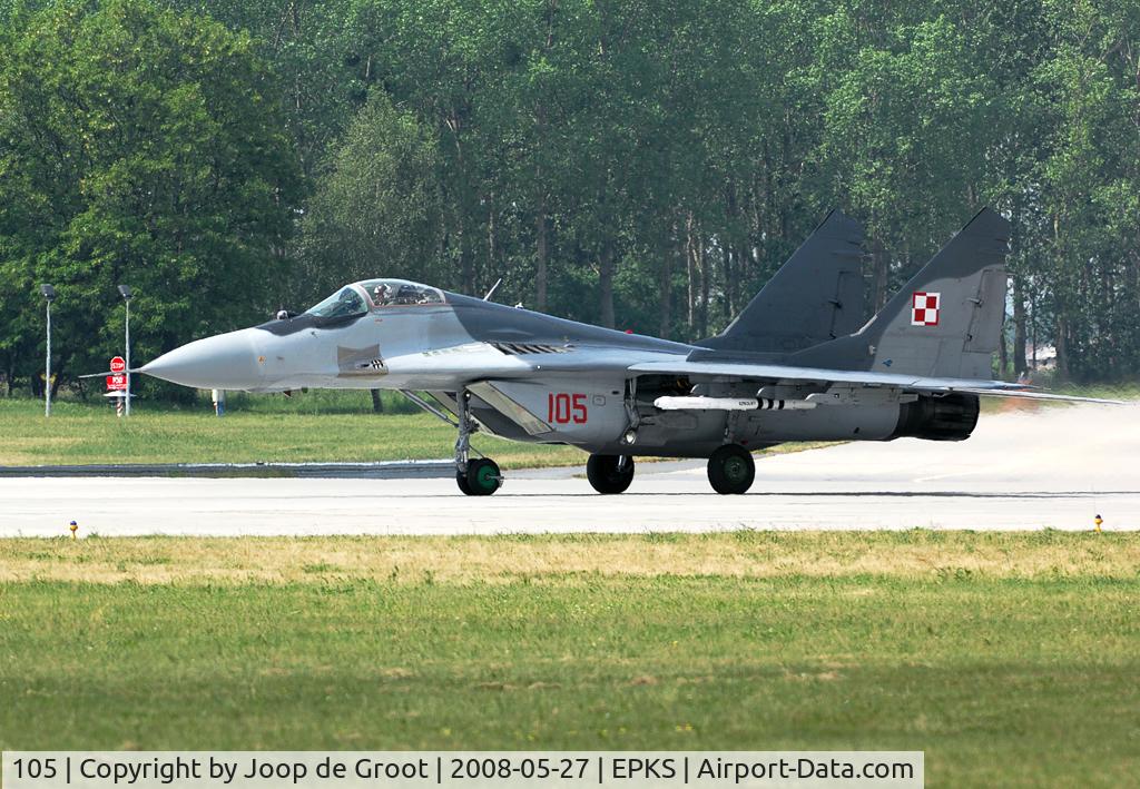 105, Mikoyan-Gurevich MiG-29A C/N 2960535105, 1 ELT from Minsk-Mazowiecki sent this MiG-29 to the 2008 commanders meet at Poznan.
