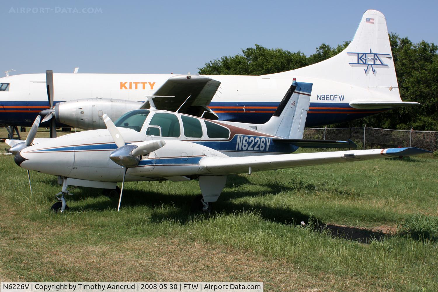 N6226V, 1967 Beech 95-B55 (T42A) Baron C/N TC-1041, Parked at Fort Worth Meacham