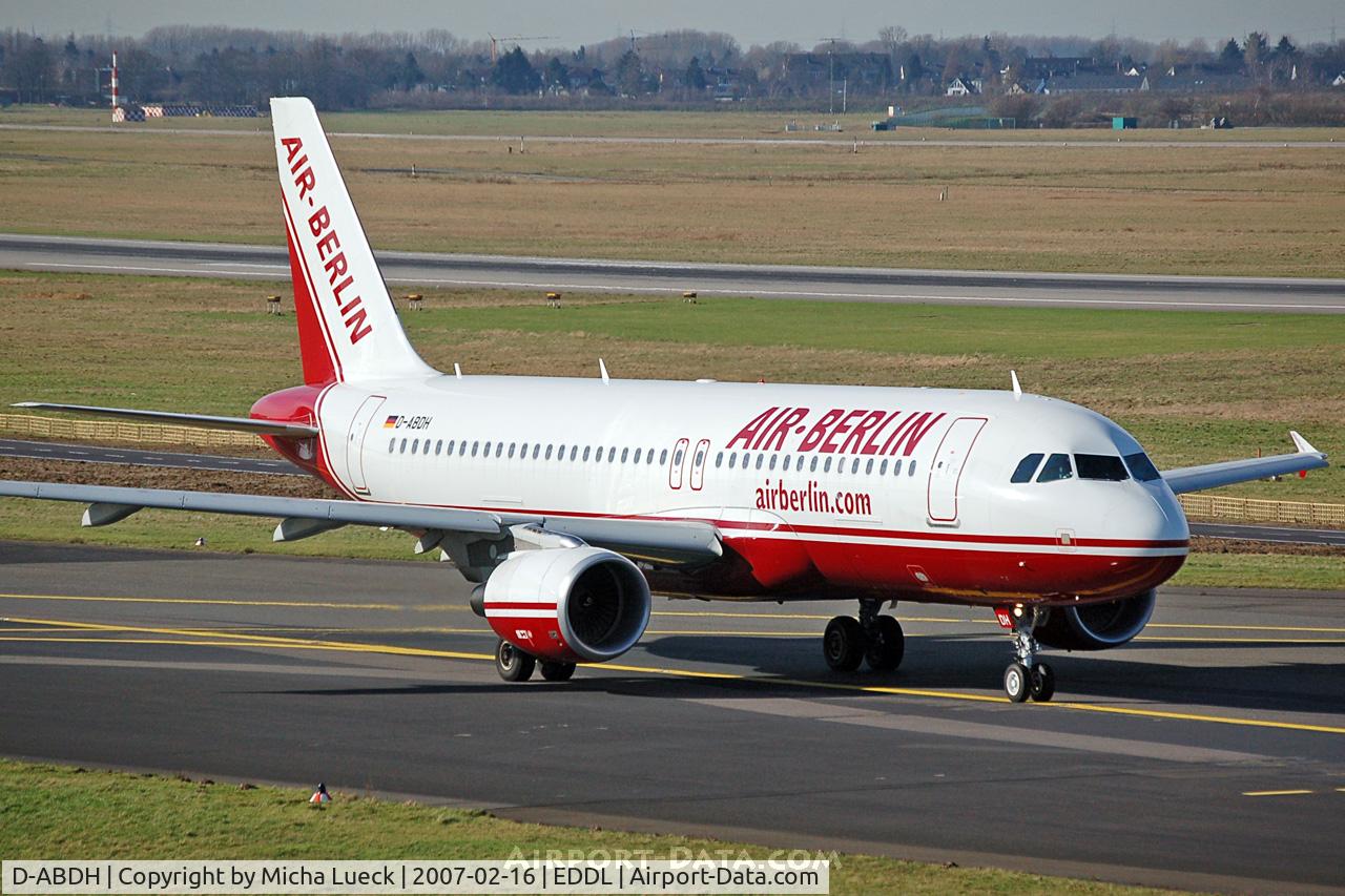 D-ABDH, 2006 Airbus A320-214 C/N 2846, Taxiing to the runway