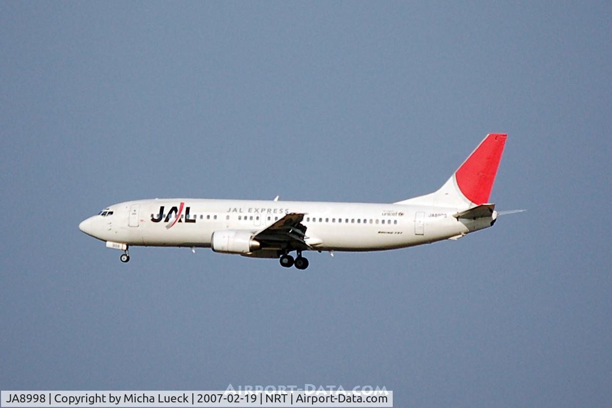 JA8998, 1998 Boeing 737-446 C/N 28994, On approach to Narita