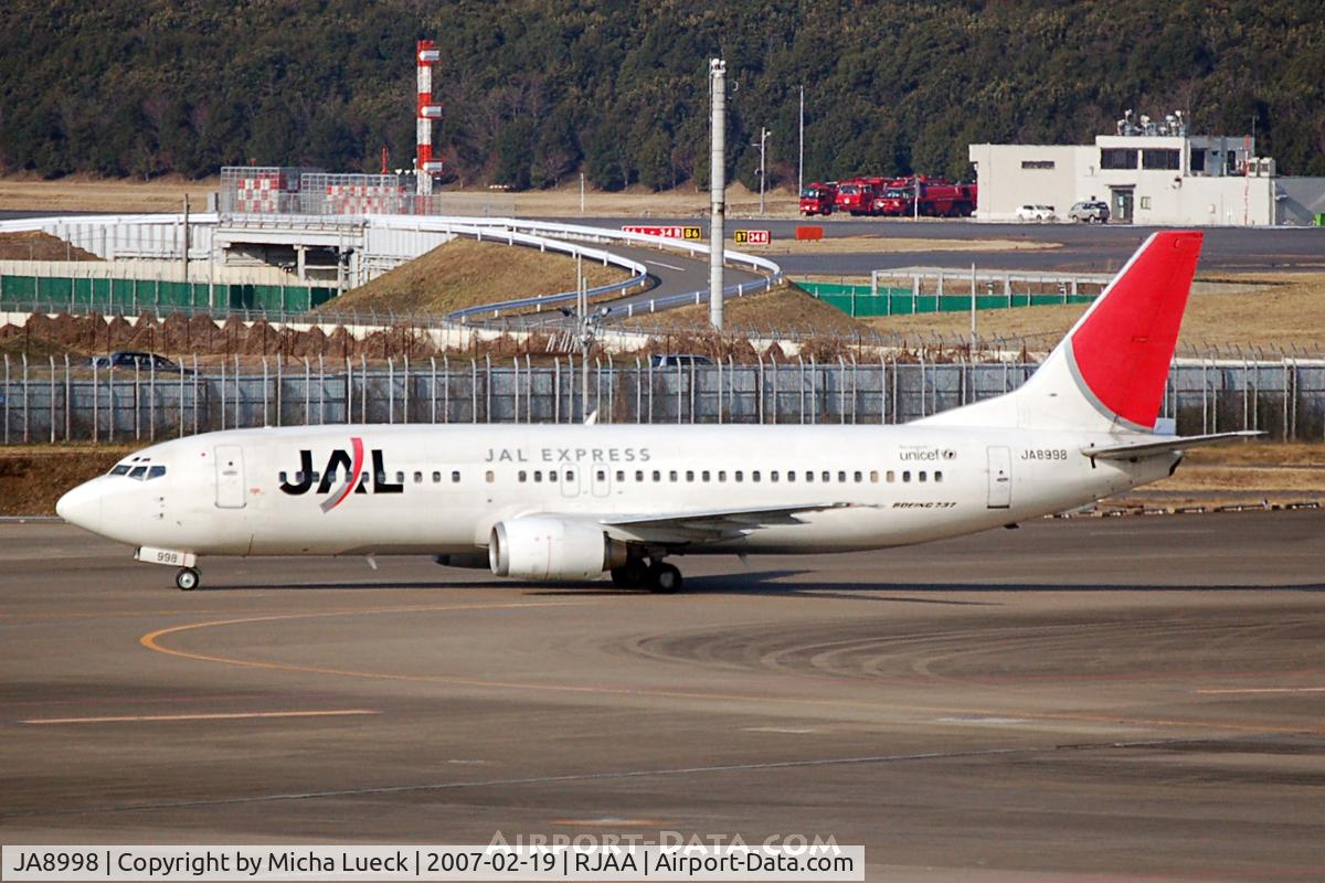 JA8998, 1998 Boeing 737-446 C/N 28994, At Narita