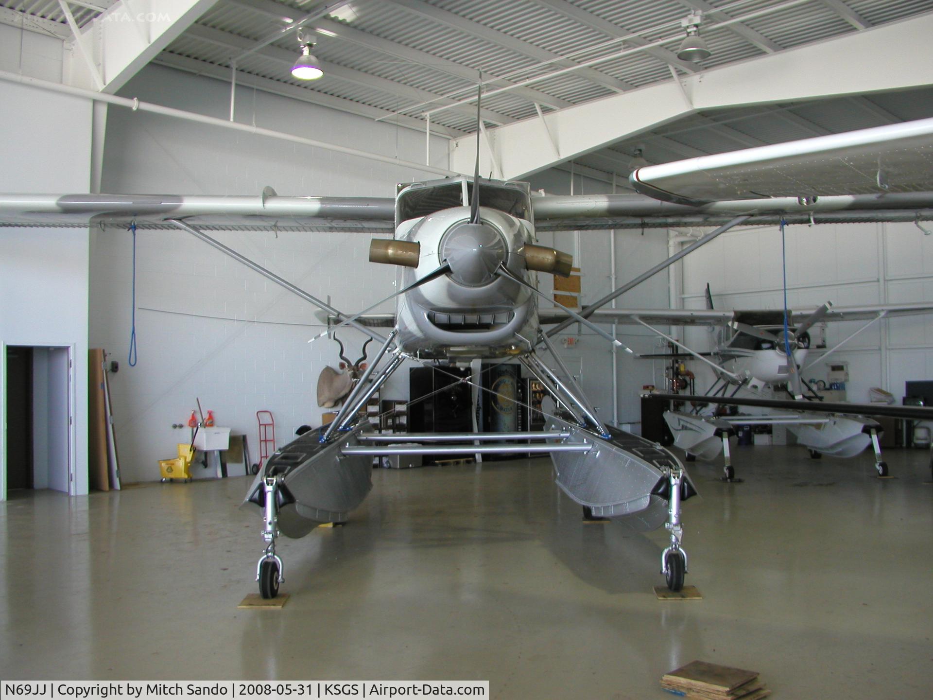N69JJ, 1956 De Havilland Canada DHC-3 Otter C/N 115, Fleming Field Fly-In 2008.