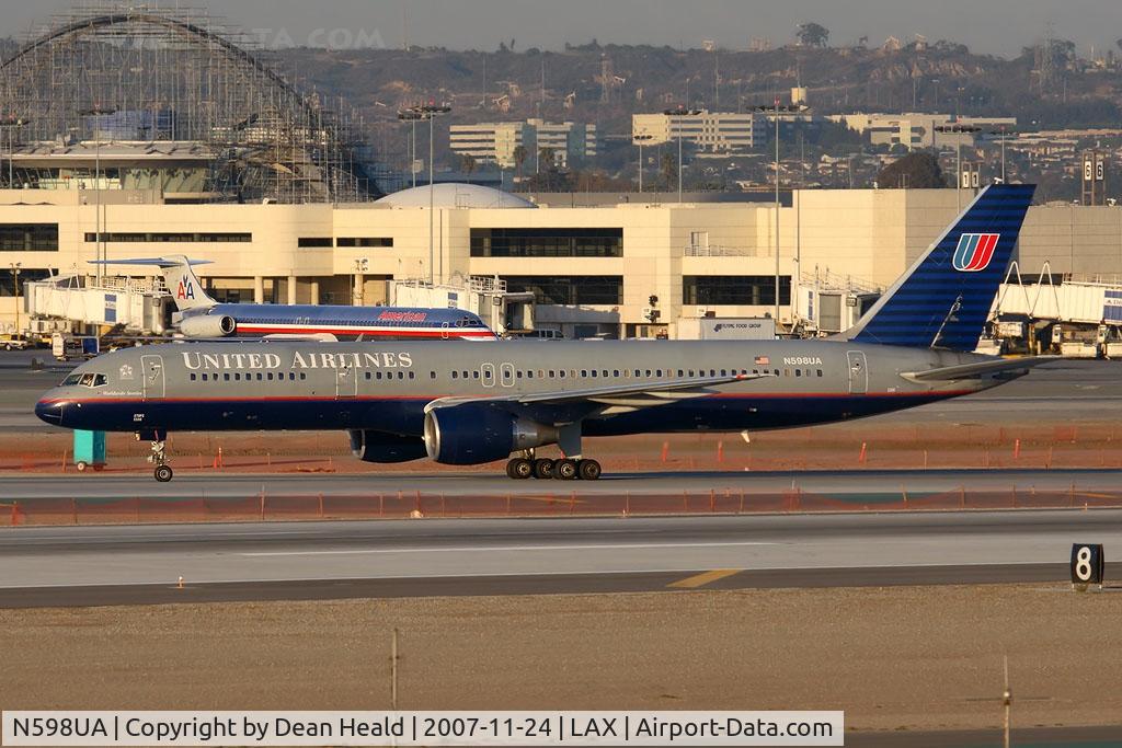 N598UA, 1999 Boeing 757-222 C/N 28751, United Airlines N598UA (FLT UAL945) on Taxiway 