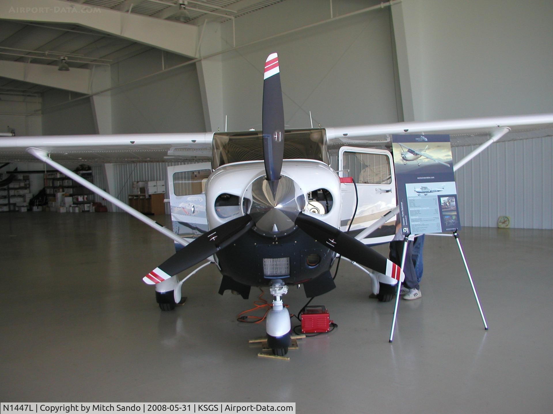 N1447L, 2008 Cessna T206H Turbo Stationair C/N T20608815, Fleming Field Fly-In 2008.
