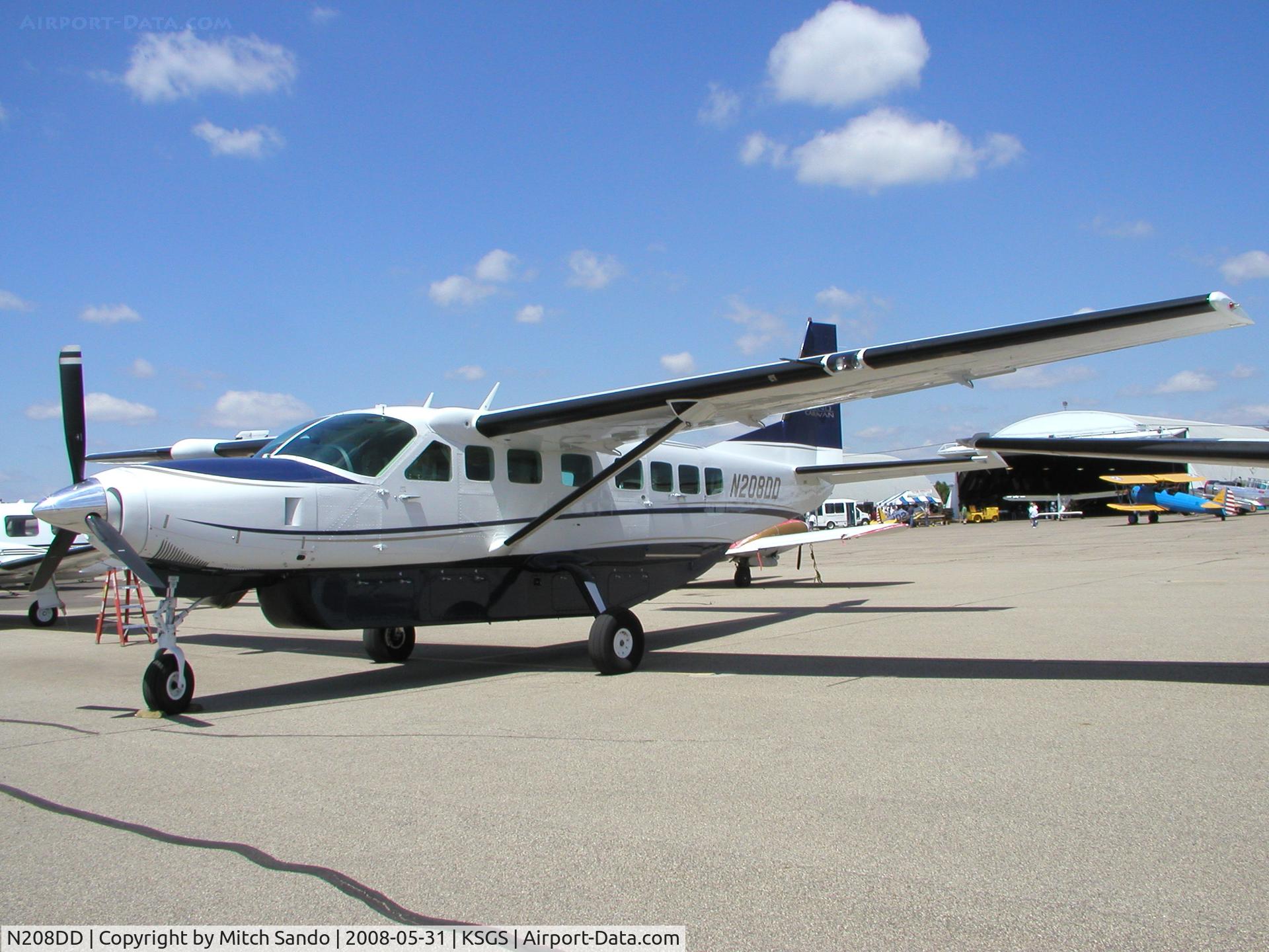 N208DD, 2006 Cessna 208B Grand Caravan C/N 208B1204, Fleming Field Fly-In 2008.