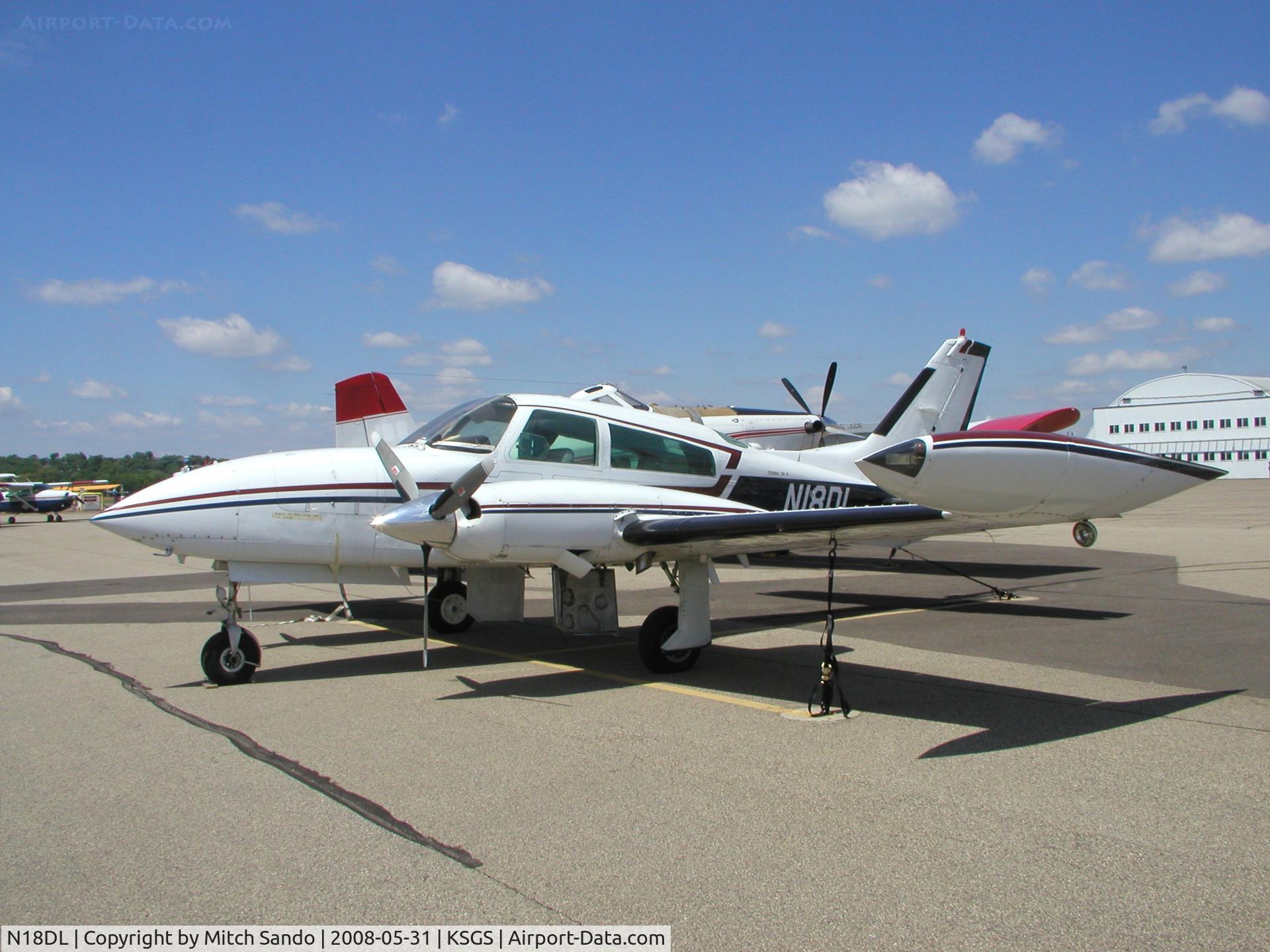 N18DL, 1977 Cessna T310R C/N 310R1251, Fleming Field Fly-In 2008.