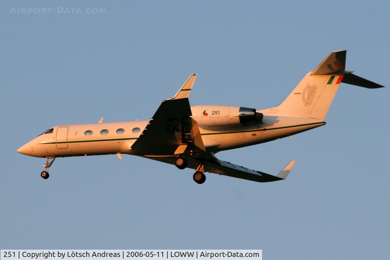 251, 1991 Gulfstream Aerospace G-IV C/N 1160, Ireland Air Force, Gulfstream IV