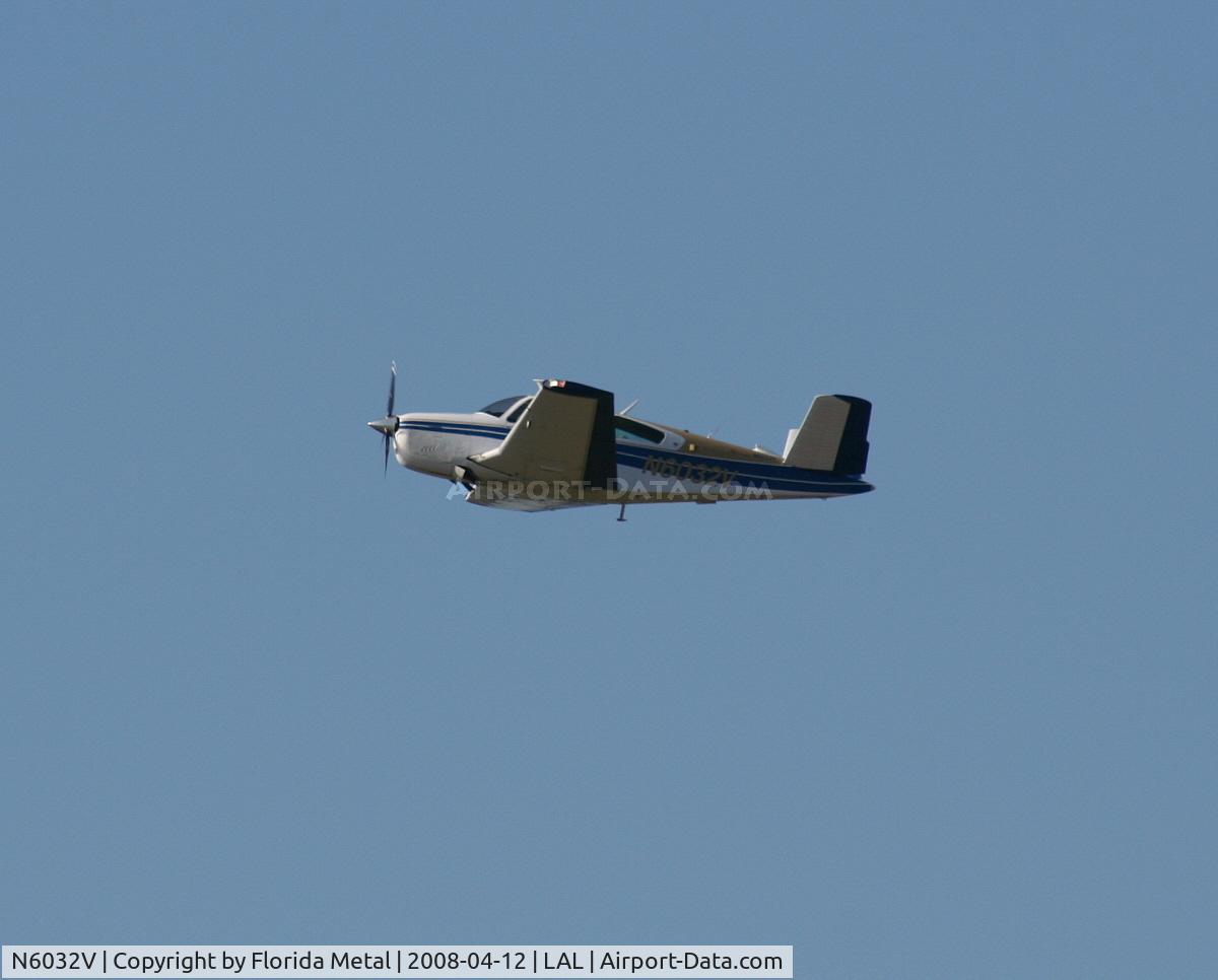 N6032V, 1979 Beech V35B Bonanza C/N D-10227, Beech V35 Bonanza
