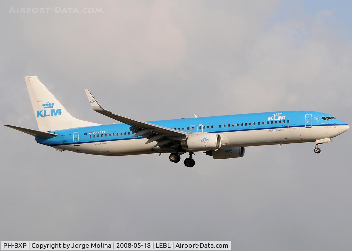 PH-BXP, 2001 Boeing 737-9K2 C/N 29600, 