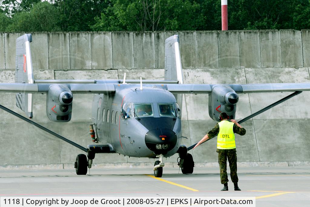 1118, PZL-Mielec M-28B1TD Bryza 1TD C/N AJG002-02, This Navy Bryza is being marshalled exactly onto the yellow line. Seen during the 2008 commanders meet at Poznan.