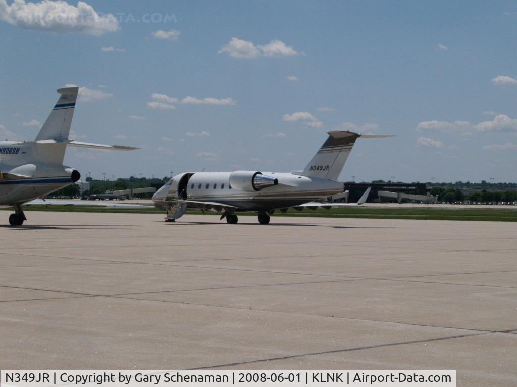 N349JR, 1993 Canadair Challenger 601-3A (CL-600-2B16) C/N 5130, Pre flight warm up