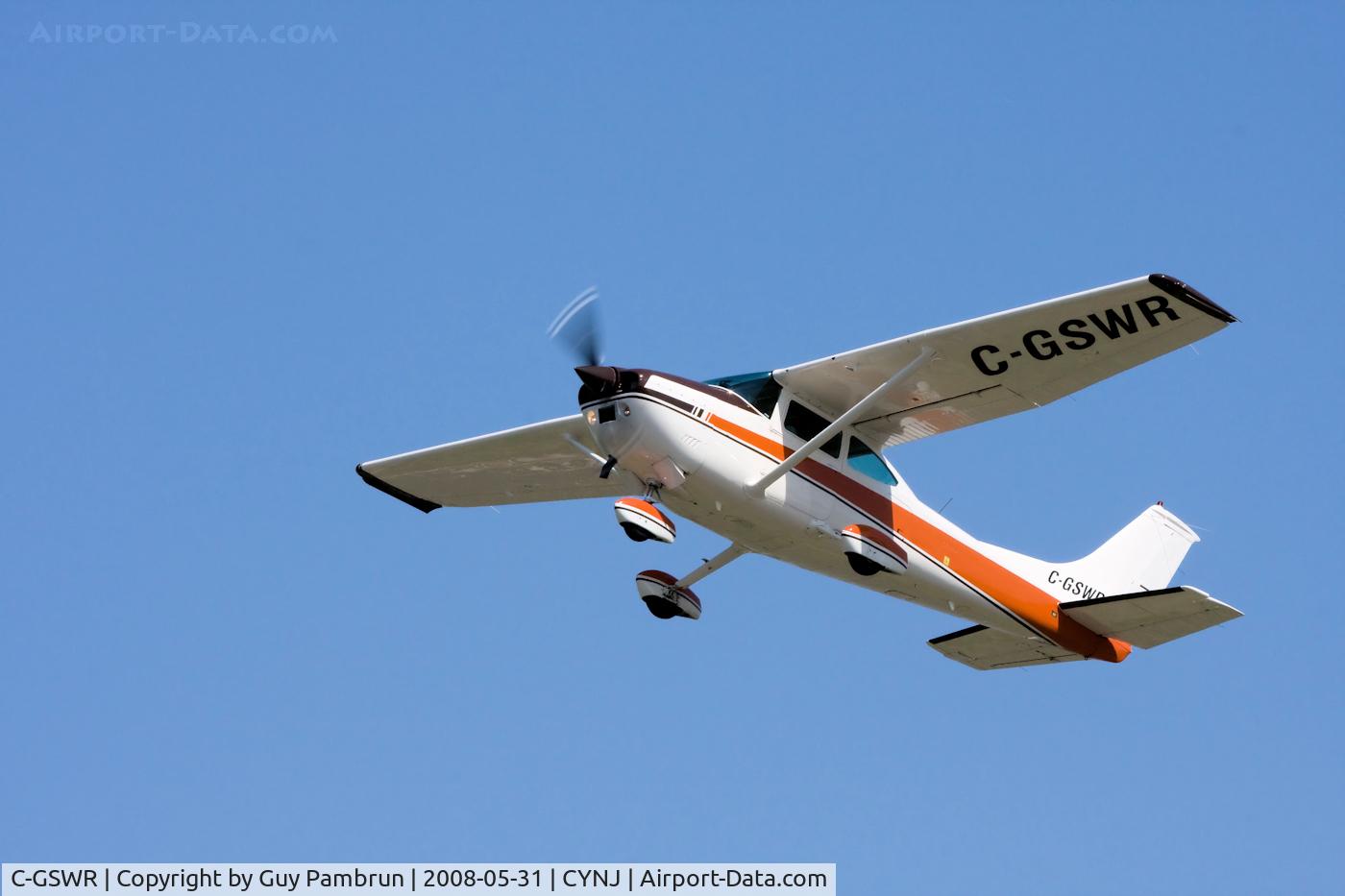 C-GSWR, Cessna 182P Skylane C/N 18263579, Heading out
